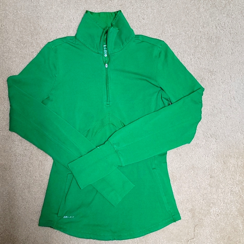 Nike Dri-Fit breathable collarded‎ sweatshirt